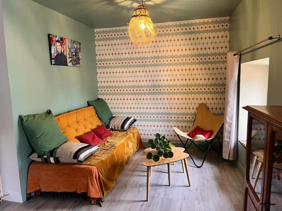 Grande Chambre Chez L'Artiste-Peintre ラ・レオル エクステリア 写真